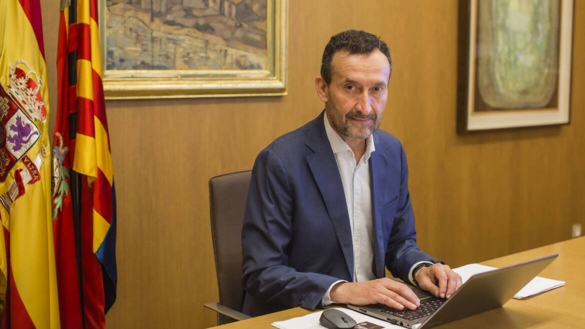 Carlos González: “La llegada del AVE es una oportunidad de desarrollo económico y un revulsivo para reactivar nuestro tejido comercial y turístico”