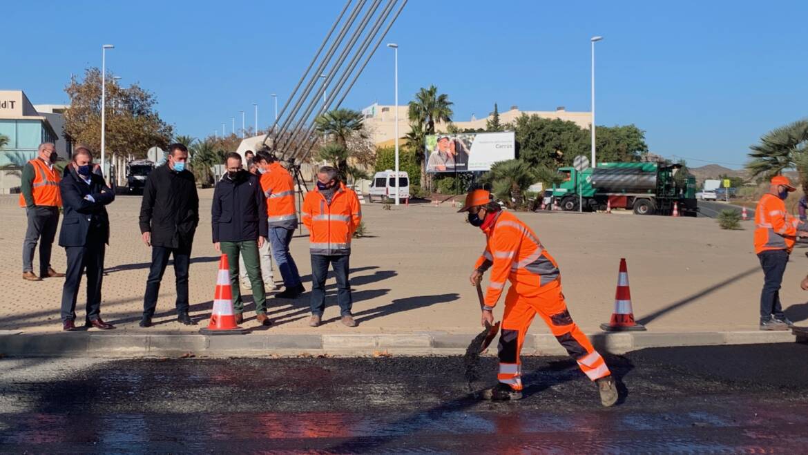 El Ayuntamiento inicia en el Pont del Bimil·lenari un plan de mejora del asfaltado dotado de 2,5 millones de euros