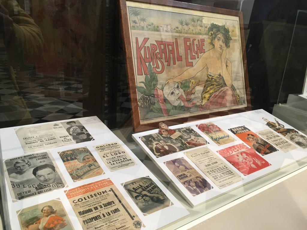 El Centro Cultural Clarisas acoge la exposición ‘Carteles del cine’ del Museo Escolar de Puçol hasta el 31 de enero