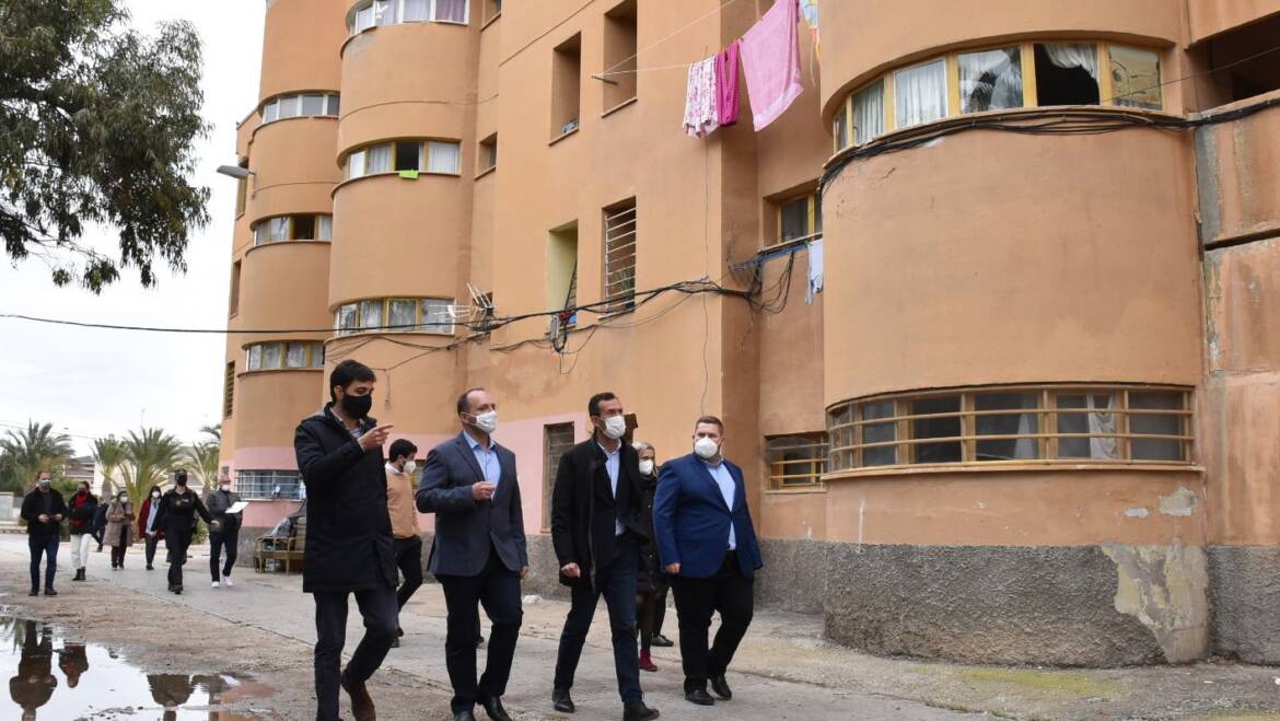 L’enderrocament dels edificis de Llimoner 21 i 23 als Palmerars d’Elx es realitzarà abans d’acabar l’any