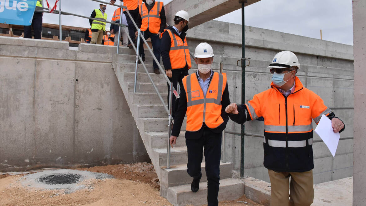 Las obras del nuevo depósito para garantizar el suministro de agua potable a Arenales del Sol y a El Altet alcanzan el 80% de su ejecución