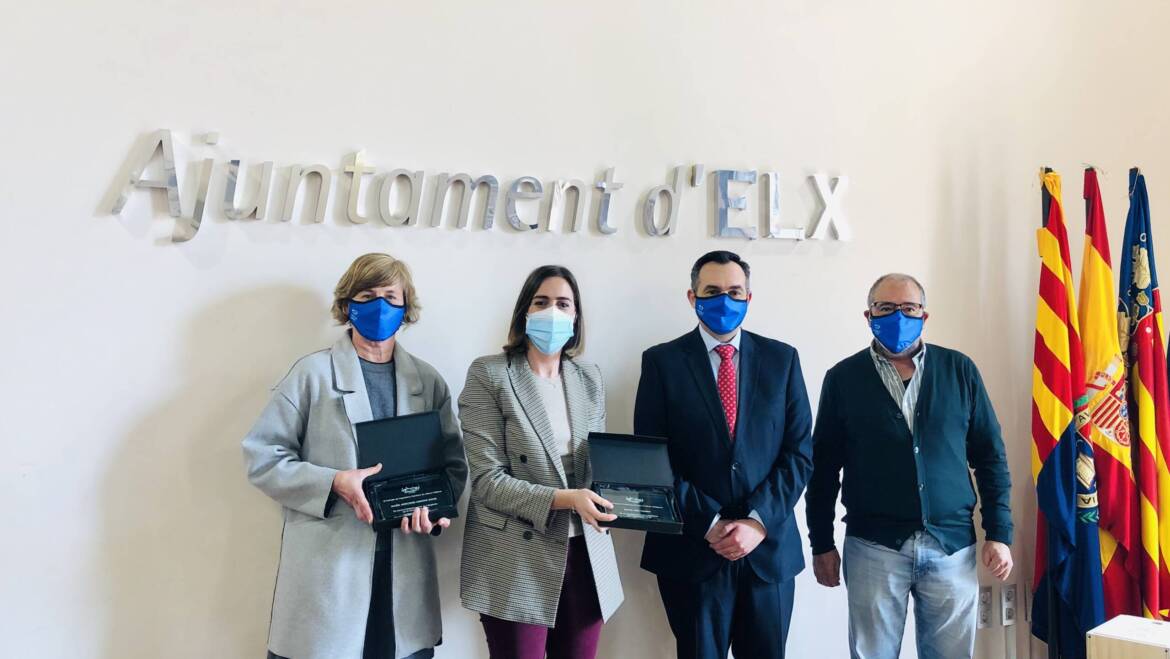 El colegio de ingenieros técnicos de Obras Públicas distingue a Esther Díez con motivo del Día de la Mujer