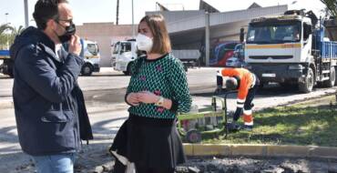 L’Ajuntament renova l’asfaltat en els accessos d’eixida de l’estació d’autobusos d’Elx per a millorar el servei als usuaris