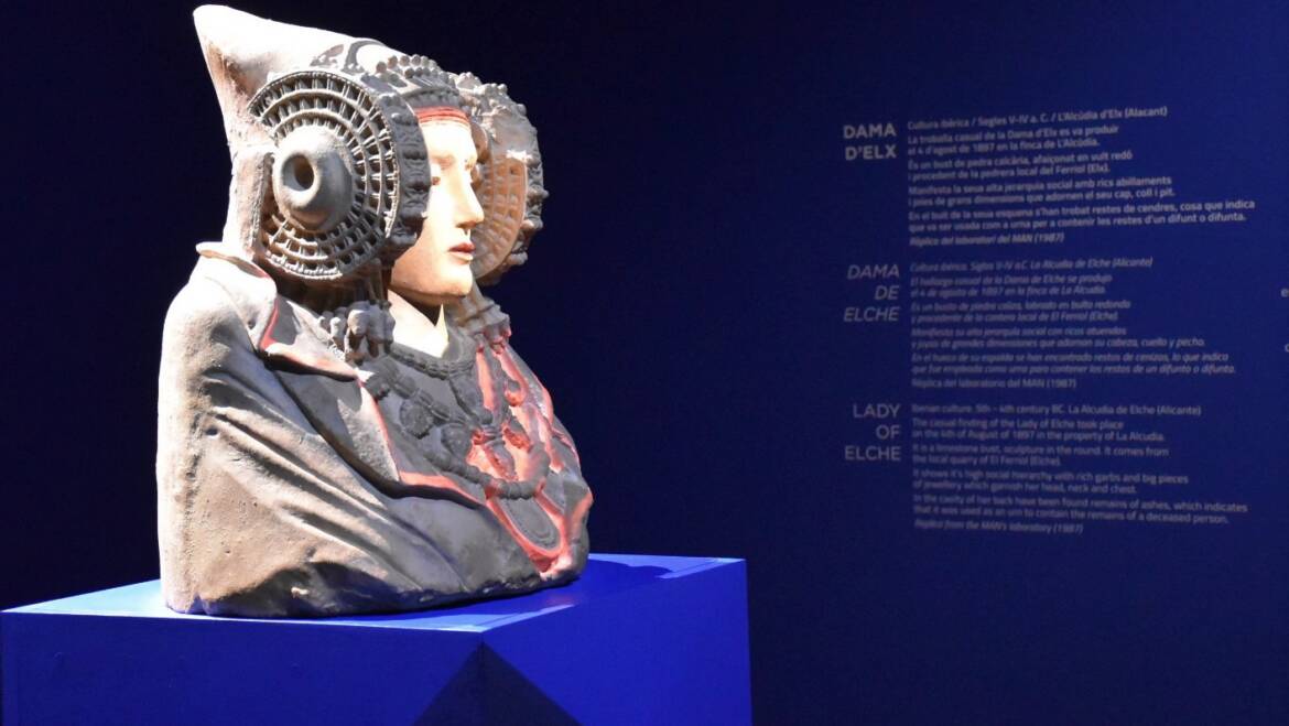 El pleno solicita al Gobierno la cesión temporal de la Dama para posibilitar la exposición conmemorativa del 125 aniversario del hallazgo