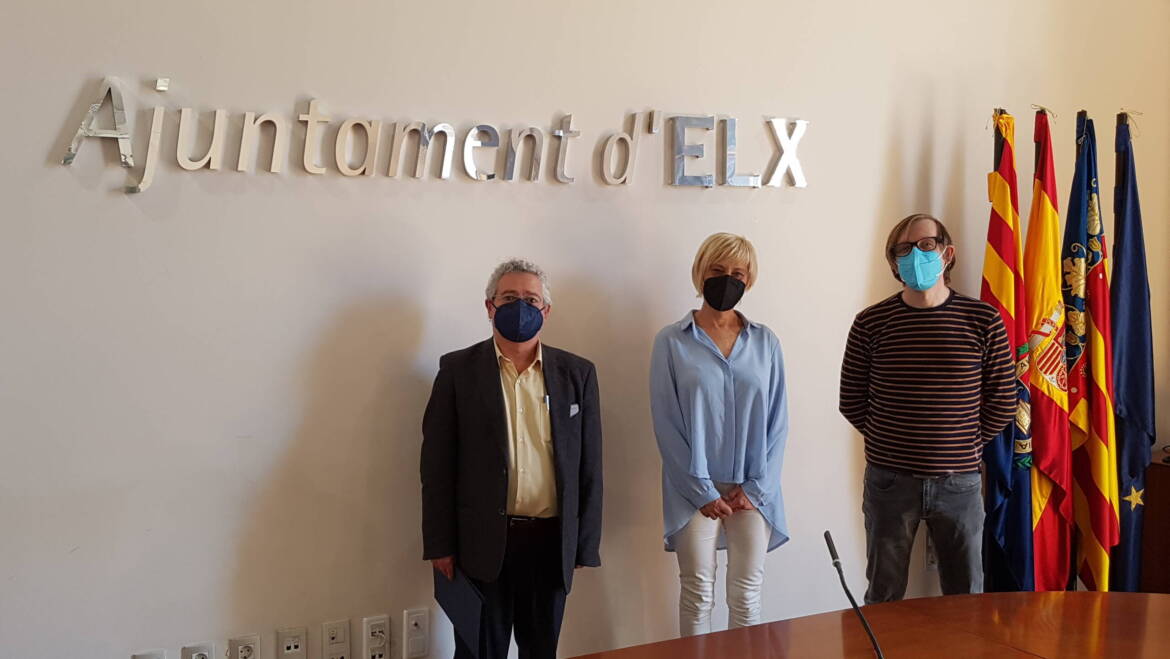 El Ayuntamiento impulsa la participación vecinal con la firma del convenio de la Federación de vecinos