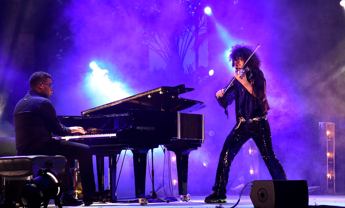 Ara-Malikian-Elche-gira-Petit-Garage