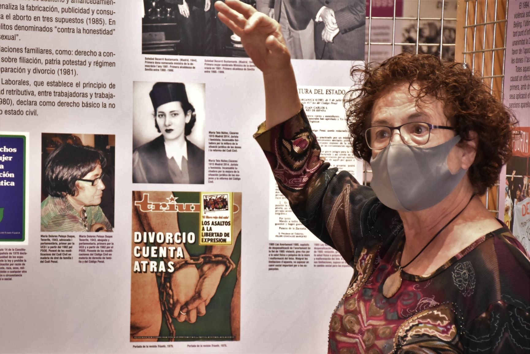 210511_MarianoValera_MargaAnton_Expo_DeSubditasACiudadanas_09