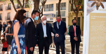La Corredora acull una exposició fotogràfica de l’evolució de la Festa amb motiu del XX aniversari del Misteri d’Elx com a Patrimoni de la Humanitat