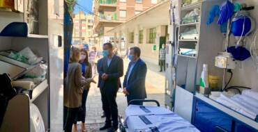 El alcalde destaca que la nueva ambulancia de soporte vital avanzado ubicada en El Altet mejora la atención sanitaria de las pedanías