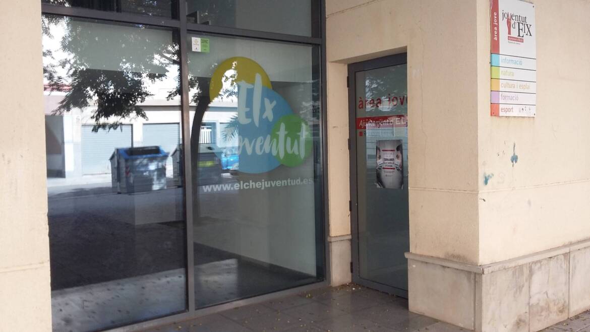 Sala Joven Las Bayas