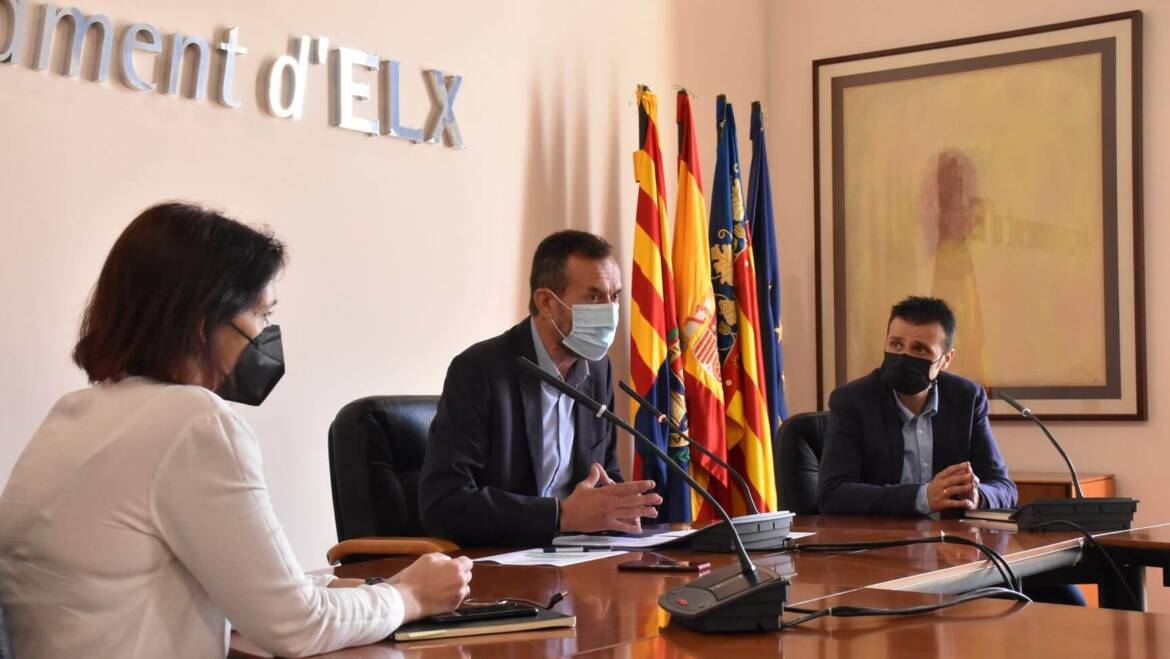 El alcalde convoca al Consejo Social para analizar el informe de la UMHE sobre la ubicación del Palacio de Congresos