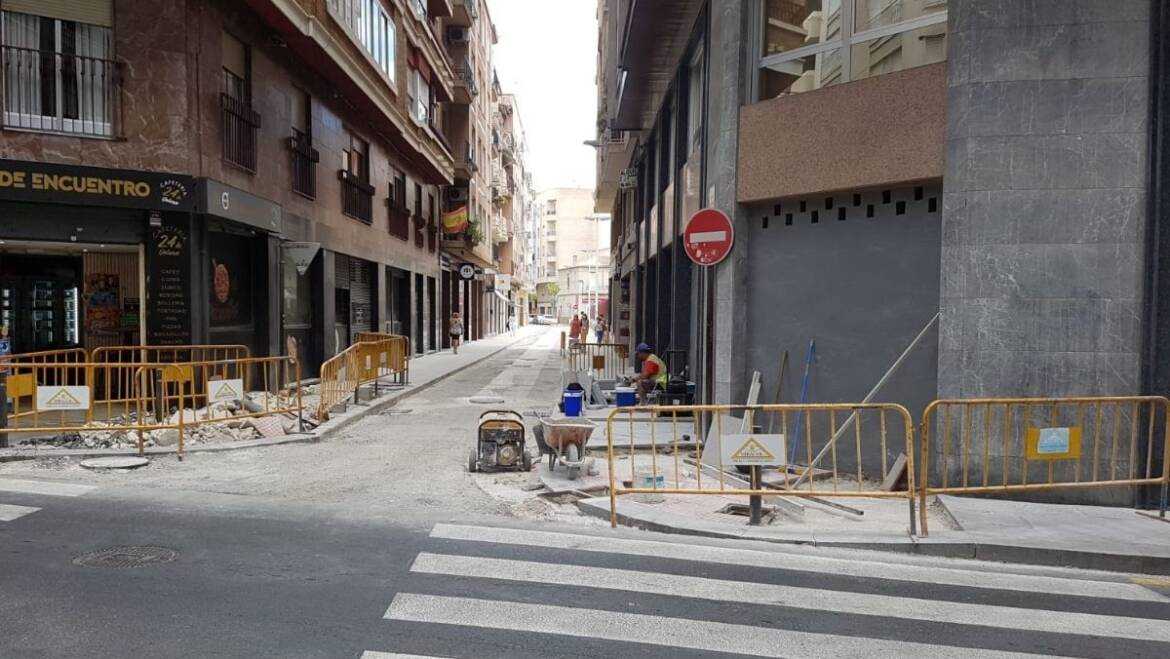 Mobilitat inicia l’asfaltat del carrer Sant Vicent per a completar l’actuació de millora