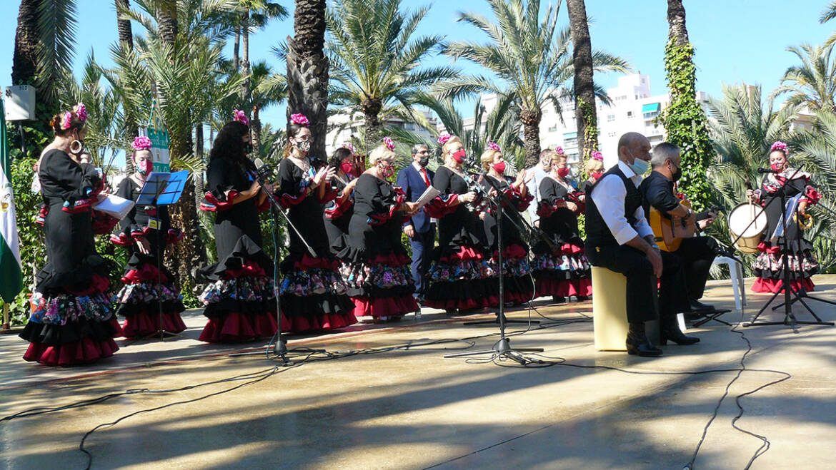 Las celebraciones rocieras de Elche culminan en el Hort de Baix con un alarde de genuino duende andaluz