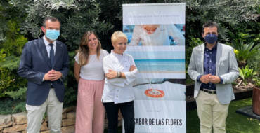 L’alcalde d’Elx i el regidor de Turisme assisteixen a la presentació del documental “El sabor de las flores”, que narra la vida i professió de la xef il·licitana Susi Díaz