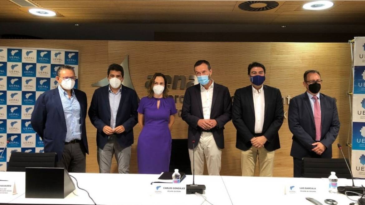 L’alcalde reivindica participació en la gestió de l’aeroport, el desenvolupament a l’entorn d’IFA i la culminació d’infraestructures ferroviàries