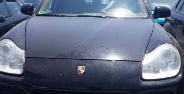 La Policía Local inmoviliza un vehículo de alta gama por llevar la matrícula de otro turismo