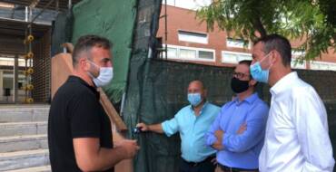 El alcalde de Elche anuncia el inicio de las obras de rehabilitación de la fachada del instituto de Torrellano