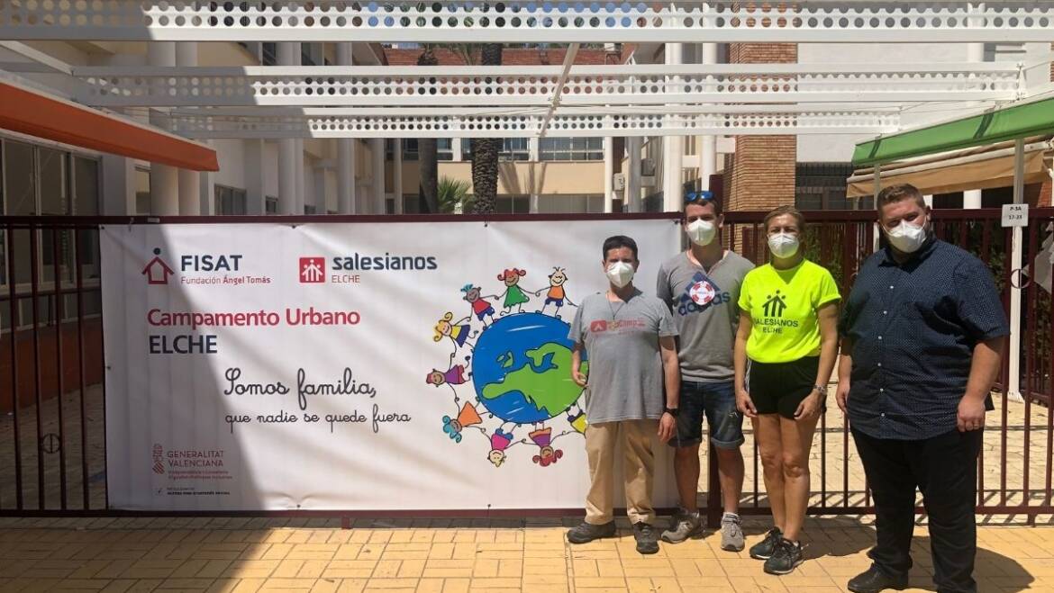 L’Ajuntament col·labora amb el campament urbà solidari que organitza Salesians per a menors en risc d’exclusió social