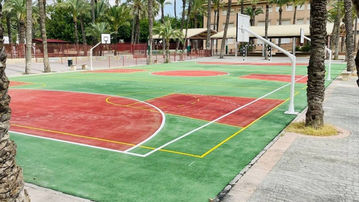 El Ayuntamiento aprovecha las vacaciones estivales para la puesta a punto de los colegios