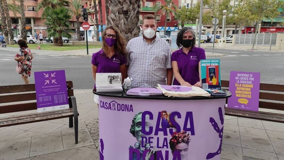 Els ‘Punts Violeta’ han realitzat prop de 3.000 atencions en una setmana, cosa que confirma la seua gran acceptació