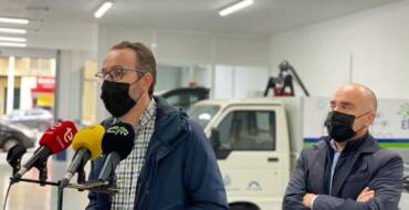 Limpieza estrena su nueva base auxiliar en Altabix para ampliar y mejorar su servicio en el barrio