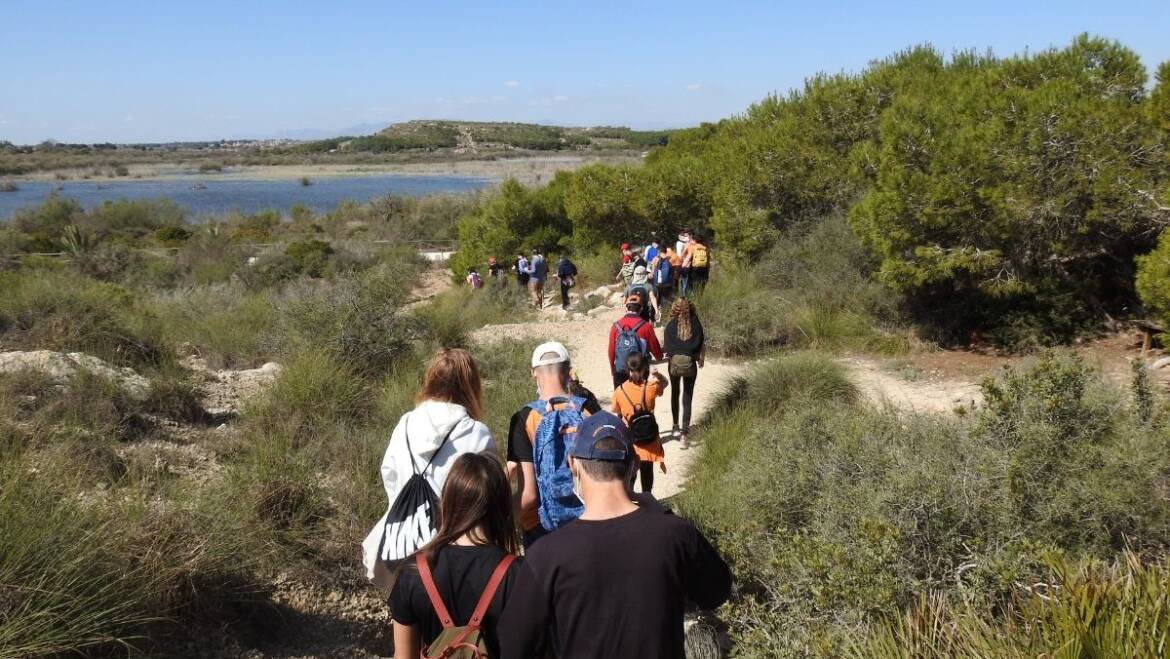 El Clot de Galvany recupera el calendario de actividades para divulgar los valores del paraje