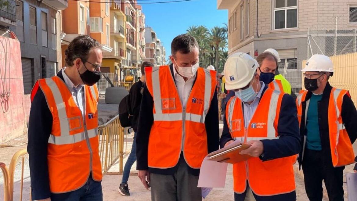 L’Ajuntament posa en marxa les obres de renovació de la xarxa d’aigua potable i de clavegueram al carrer Blas Orts Sánchez