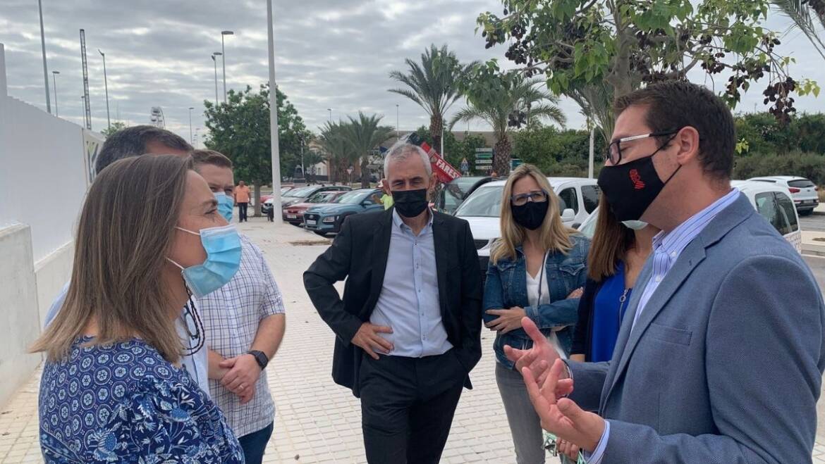 L’avançament dels terminis en l’obra de l’IES Vicente Verdú permet començar a traslladar als alumnes de La Torreta i eliminar els barracons