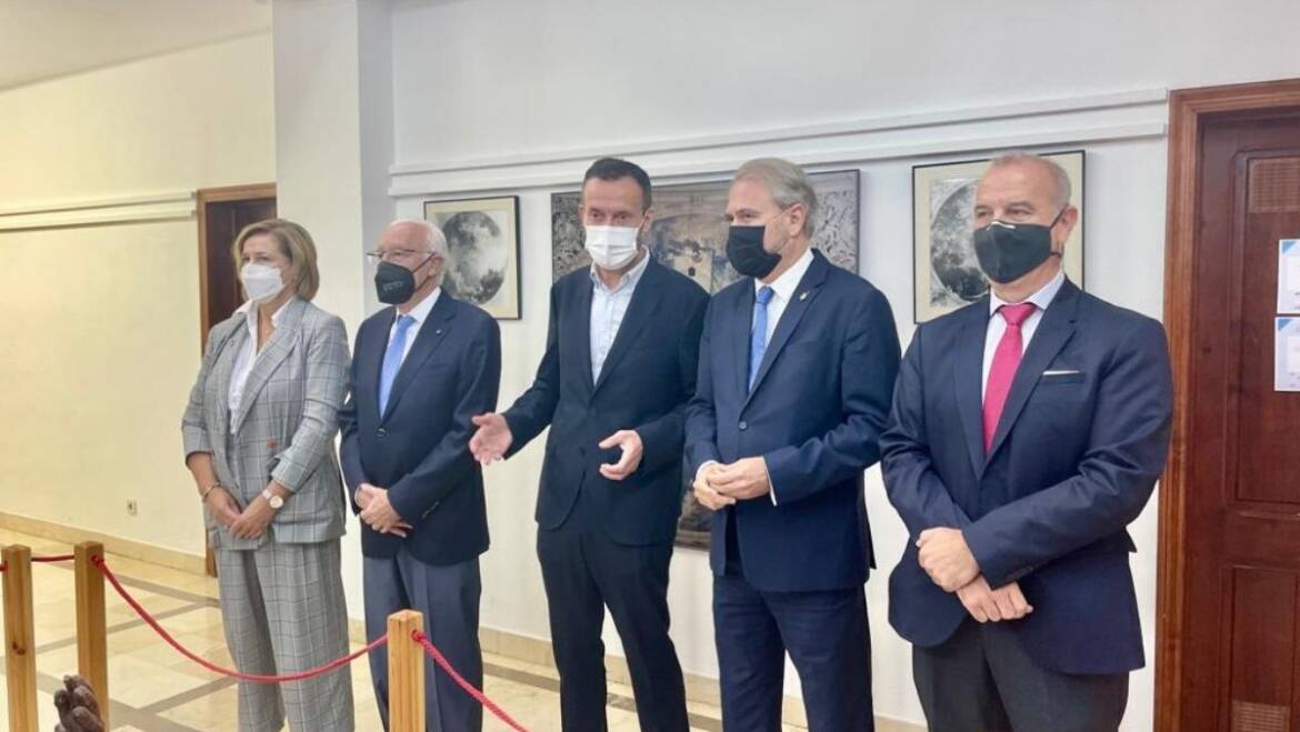 El rector de la UMHE i els presidents dels col·legis de Medicina i d’Infermeria formen la tripleta del Misteri 2021