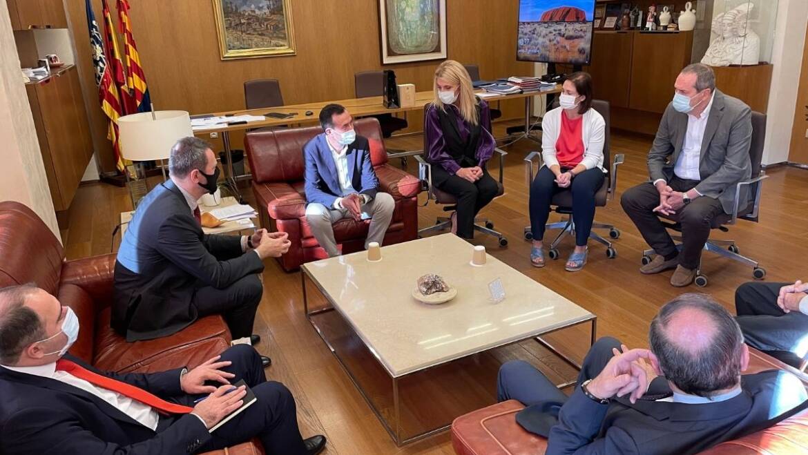 Una delegación georgiana se interesa por el modelo de gestión del Parque Empresarial de Torrellano