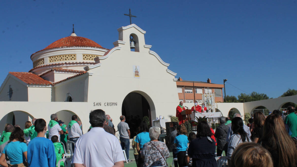 Elche recupera la festividad de San Crispín con una misa de campaña y visitas al santo en su ermita