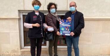 La Regidoria de Comerç dona suport a una campanya per a dinamitzar les compres de Nadal a la Marina