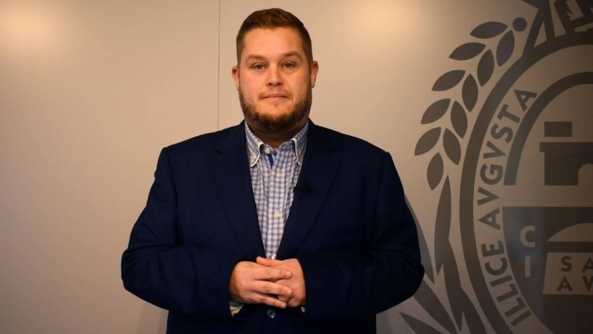 ‘Tus hijos e hijas son como esponjas’, campaña del Ayuntamiento para prevenir el consumo del alcohol en Navidad