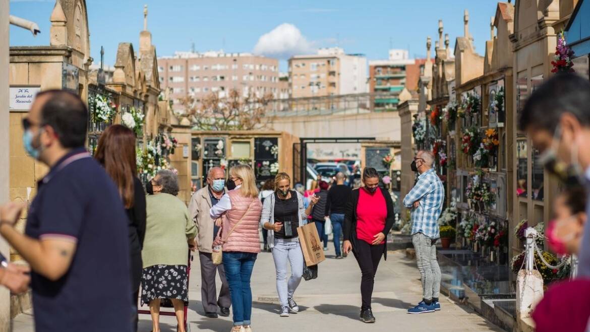 Més de 45.000 visites als cementeris amb motiu de Tots Sants