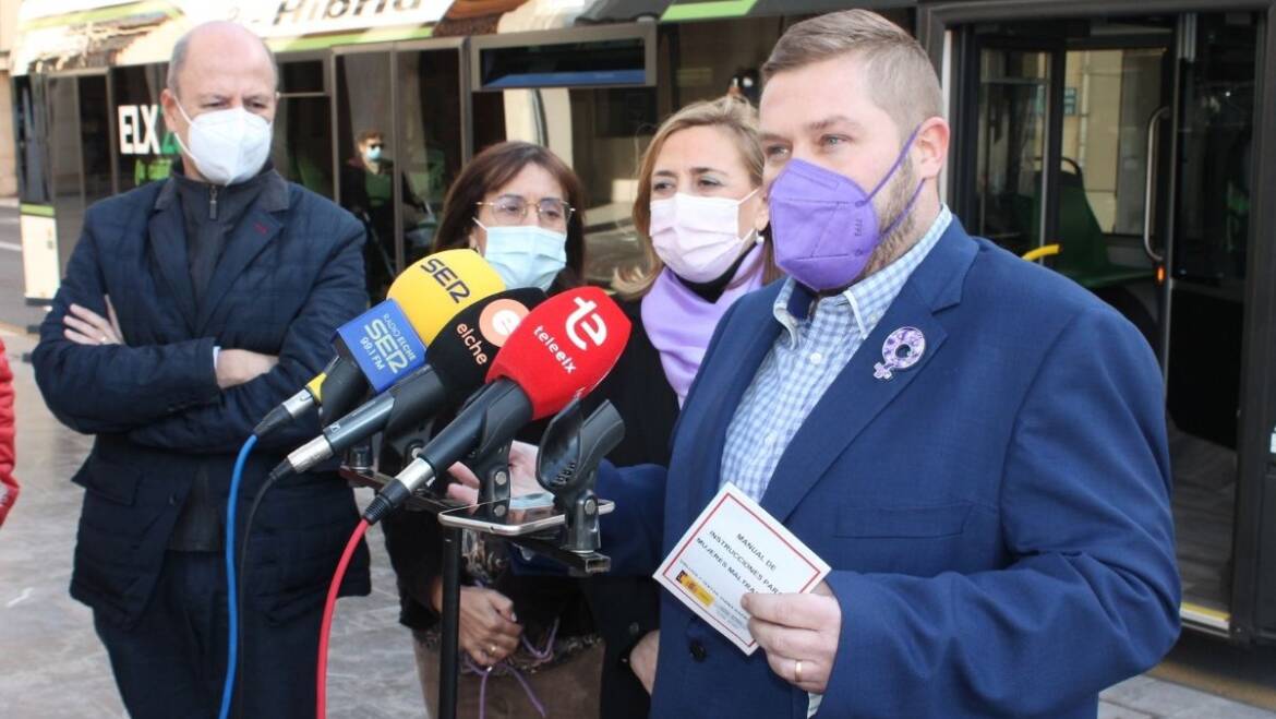 40.000 pasajeros de los autobuses urbanos de Elche podrán visualizar un vídeo-manual de instrucciones para mujeres maltratadas