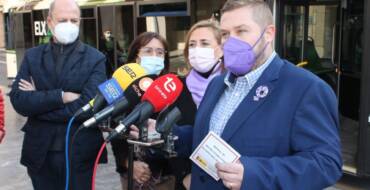 40.000 pasajeros de los autobuses urbanos de Elche podrán visualizar un vídeo-manual de instrucciones para mujeres maltratadas