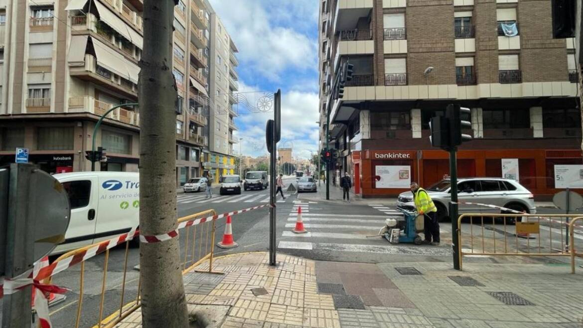Comienzan las obras de mejora de accesibilidad en los cruces de Vicente Blasco Ibáñez