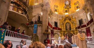 Una emotiva coronació de la Verge culmina amb les representacions extraordinàries del Misteri d’Elx