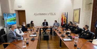 El alcalde y los directores de los hospitales apelan a la responsabilidad de la población para frenar los contagios y evitar nuevas restricciones