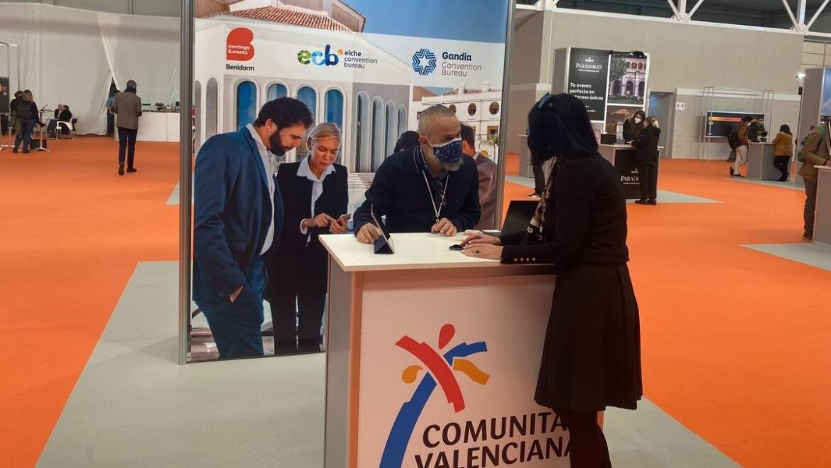 Elx presenta la seua oferta a la Fira Internacional del Turisme d’Interior a Valladolid