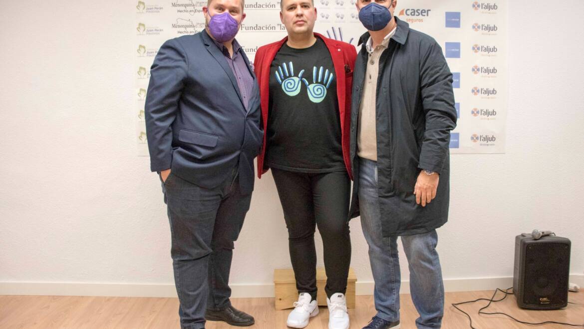 Mariano Valera asiste a la inauguración de las nuevas instalaciones de la Asociación Isabela para la infancia.