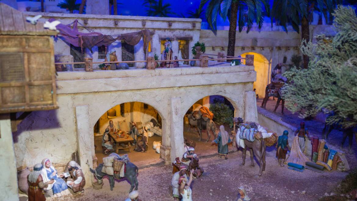 El Belén Municipal con más de 600 figuras abre sus puertas al público en el Hort del Xocolater hasta el 9 de enero