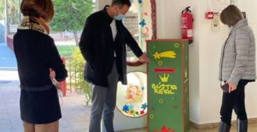 Promoción Lingüística envía 14.000 cartas e instala buzones reales en los colegios y escuelas infantiles municipales para fomentar el uso del valenciano