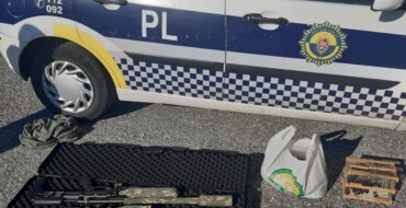 La Policía Local sanciona a un hombre por cazar tordos ilegalmente con un rifle