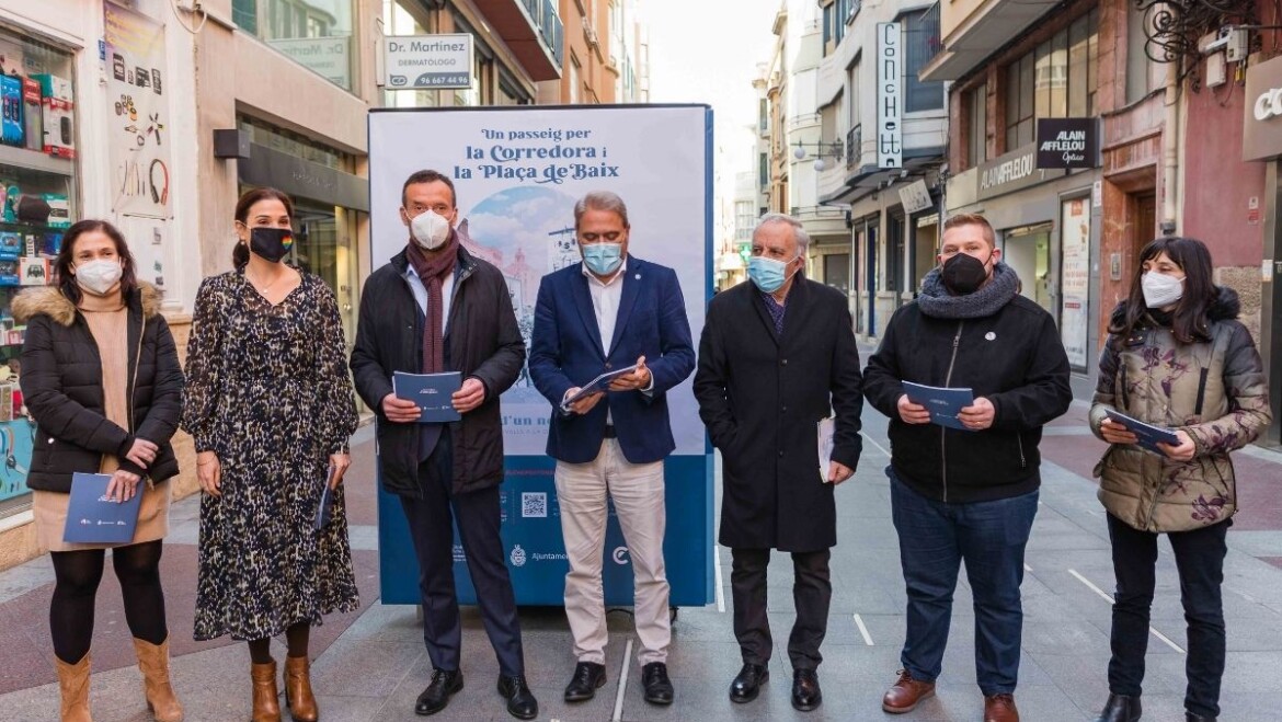 Una exposición rememora la historia de la Corredora a través de cuatrocientas fotografías