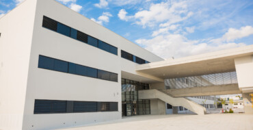 Quatre instituts il·licitans comptaran amb panells fotovoltaics d’autoconsum gràcies al programa Zero d’eficiència energètica
