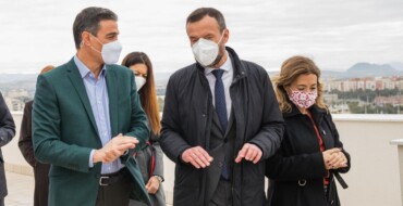 Pedro Sánchez visita Elx per a conéixer de primera mà la regeneració urbana del barri de Sant Antoni