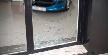 La Policía Local detiene a un hombre acusado de robar un vehículo de un concesionario