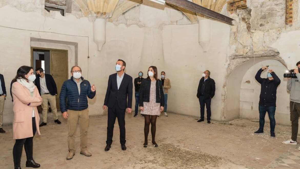 El alcalde considera que la máxima protección para Las Clarisas es compatible con su rehabilitación como alojamiento turístico histórico