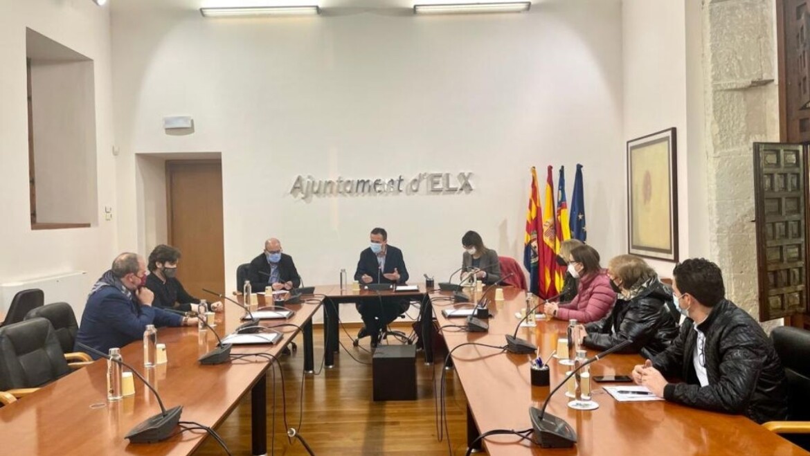 L’Ajuntament amplia fins a desembre de 2022 l’exempció de la taxa de taules i cadires per a la restauració i l’hostaleria